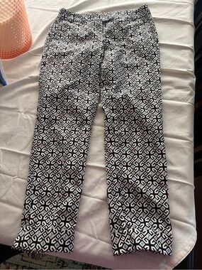 Black & White Geometric Print Pants